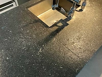 Complete keukenopstelling met stenen blad - afbeelding 3 van  13