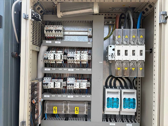 Complete koelinstallatie met besturingskast — danfoss adap-kool systeem (refurbished) - afbeelding 9 van  19