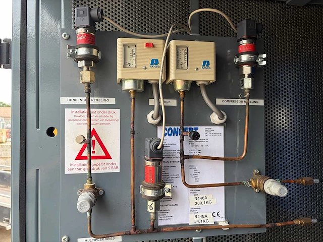 Complete koelinstallatie met besturingskast — danfoss adap-kool systeem (refurbished) - afbeelding 12 van  19