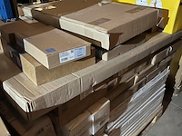 Complete luxe badkamer- en toiletruimtes (4 ruimtes), ca. 62 m² tegelwerk – geberit/neolith/ivy/dolphin - afbeelding 11 van  35