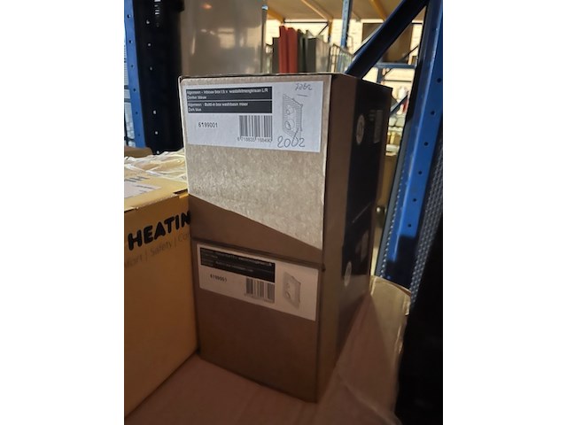 Complete luxe badkamer- en toiletruimtes (4 ruimtes), ca. 62 m² tegelwerk – geberit/neolith/ivy/dolphin - afbeelding 26 van  35