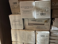 Complete luxe badkamer- en toiletruimtes (4 ruimtes), ca. 62 m² tegelwerk – geberit/neolith/ivy/dolphin - afbeelding 28 van  35