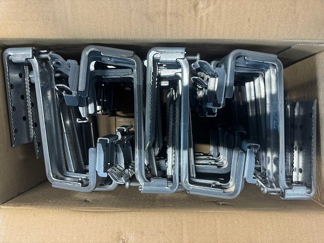 Complete montageset voor 20 panelen clickfit evo (zwart) - afbeelding 4 van  6