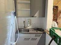 Complete pantry / keukenblok met bovenkasten, lichtgrijs/wit, grijsbruin houtdecor werkblad, | 102,5 cm | bovenkasten 100 cm | 2 pallets - afbeelding 7 van  7