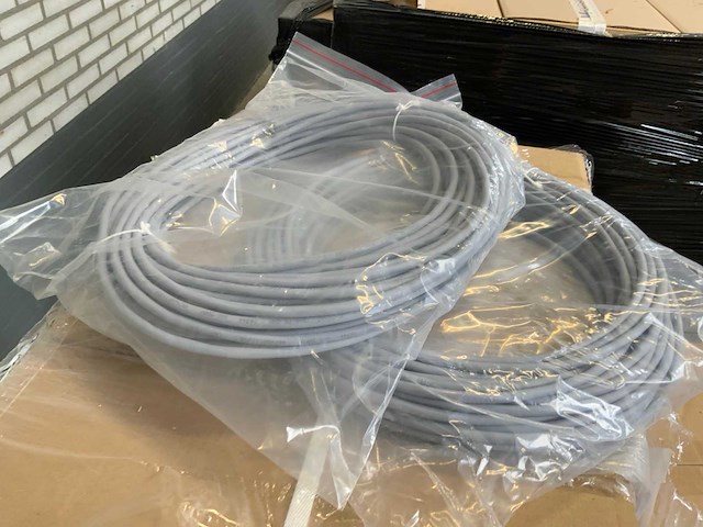 Complete partij (16 pallets) eyrise liquid glass (elektronische) productie onderdelen. - afbeelding 4 van  40