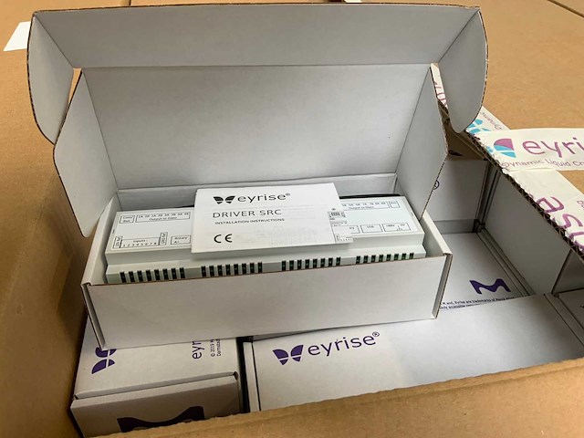 Complete partij (16 pallets) eyrise liquid glass (elektronische) productie onderdelen. - afbeelding 1 van  40