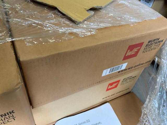 Complete partij (16 pallets) eyrise liquid glass (elektronische) productie onderdelen. - afbeelding 16 van  40