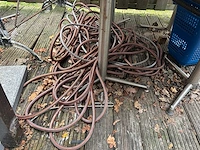 Complete partij terrasmeubilair, parasolvoeten, tuinkasten en diverse materialen - afbeelding 7 van  16
