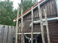 Complete partij terrasmeubilair, parasolvoeten, tuinkasten en diverse materialen - afbeelding 16 van  16