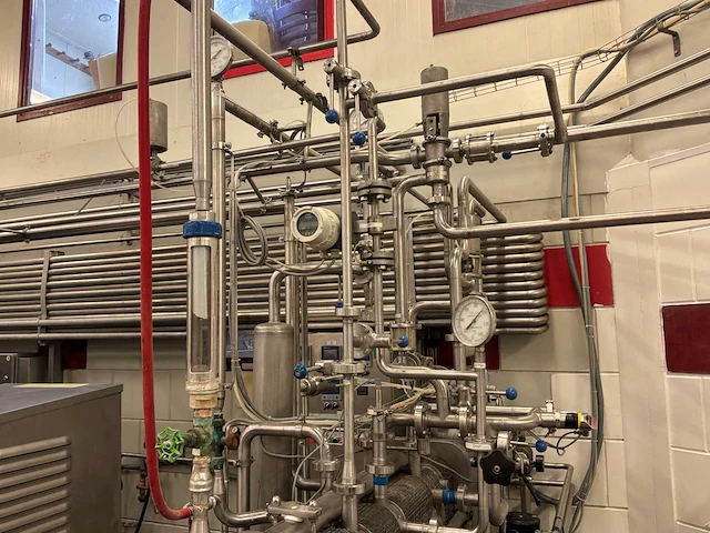 Complete pasteurisatielijn - afbeelding 29 van  33