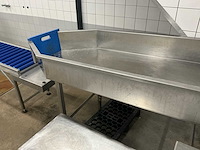 Complete rvs productielijn met transportband, bunker en werktafel - afbeelding 3 van  14