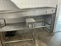 Complete rvs productielijn met transportband, bunker en werktafel - afbeelding 12 van  14