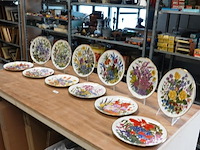 Complete serie flowers of the year borden franklin porcelain in samenwerking met wedgwood - afbeelding 11 van  18