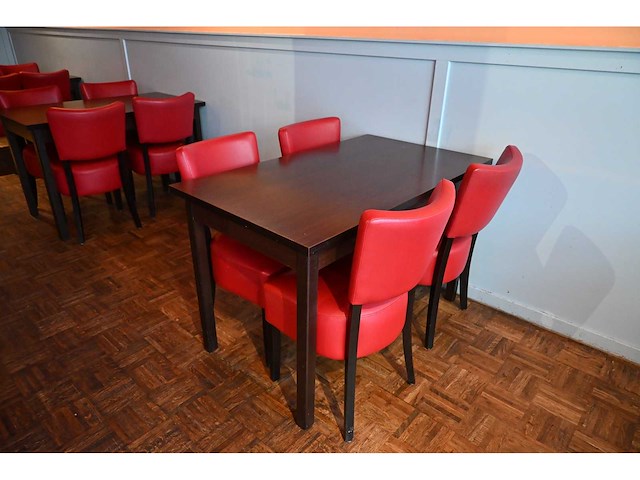 Complete set 2/2 restaurantmeubilair 33 tafels en 77 stoelen - afbeelding 3 van  24