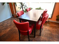 Complete set restaurantmeubilair 30 tafels en 77 stoelen - afbeelding 20 van  24