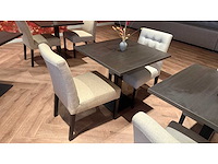 Complete set restaurantmeubilair bestaande uit 12 restauranttafels en 24 restaurantstoelen - afbeelding 9 van  11