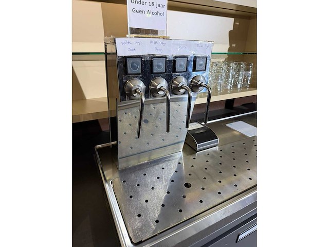 Complete tap installatie met postmix - afbeelding 2 van  6