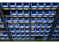 Complete voorraad (rvs) installatiematerialen - inclusief ca. 845 kunststof voorraadbakken - afbeelding 23 van  23