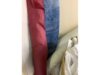 Complete voorraadruimte met beddengoed, ritsen, verpakkingsmateriaal, samples, terrasbeschermers, textielvoorraad, etc. - afbeelding 22 van  23