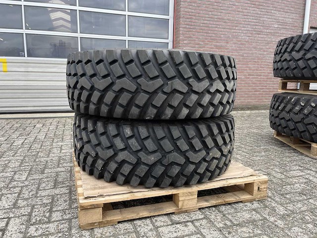 Complete wielenset bkt ride max it 696 400/80r24 & 480/80r34 – john deere 5080r - afbeelding 5 van  12