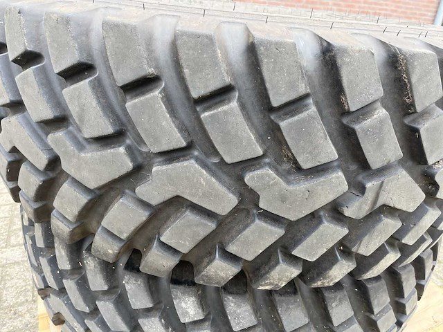 Complete wielenset bkt ride max it 696 400/80r24 & 480/80r34 – john deere 5080r - afbeelding 12 van  12