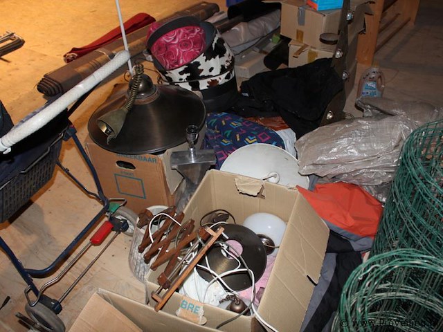 Complete zolderopruiming - afbeelding 13 van  22