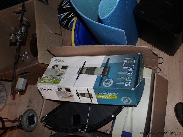 Complete zolderopruiming - afbeelding 14 van  22