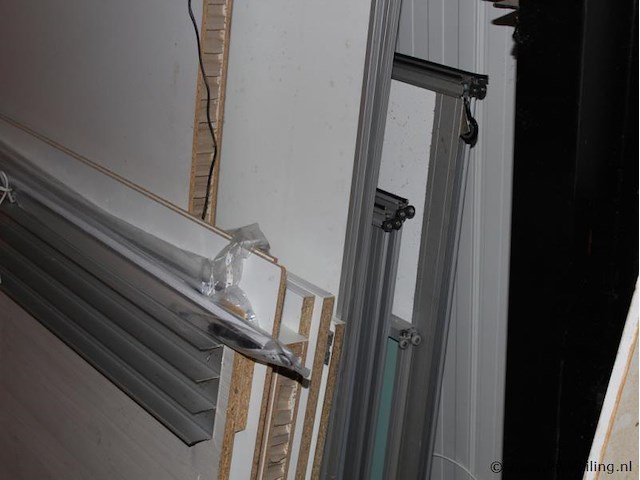 Complete zolderopruiming - afbeelding 22 van  22