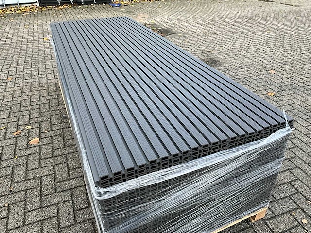 Composiet - gevelbekleding rhombusprofiel antraciet (20x) - afbeelding 11 van  15