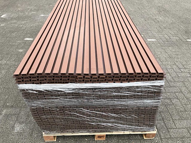 Composiet - gevelbekleding rhombusprofiel donkerhout (20x) - afbeelding 11 van  14