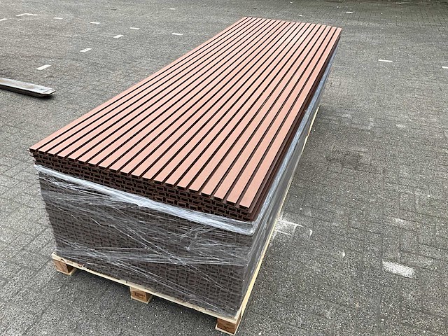 Composiet - gevelbekleding rhombusprofiel donkerhout (50x) - afbeelding 1 van  14