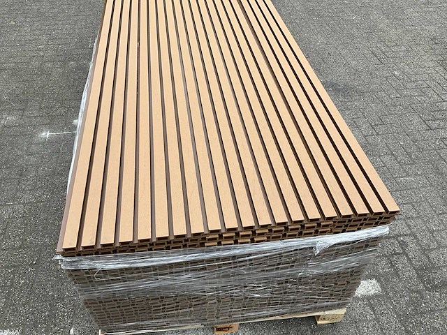 Composiet - gevelbekleding rhombusprofiel eiken (20x) - afbeelding 9 van  11