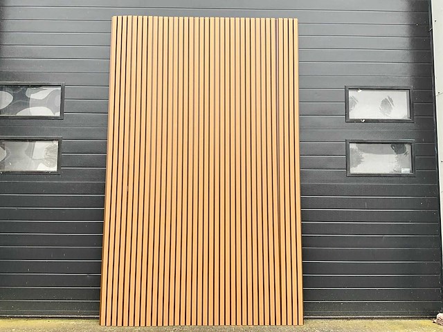 Composiet - gevelbekleding rhombusprofiel eiken (20x) - afbeelding 9 van  9