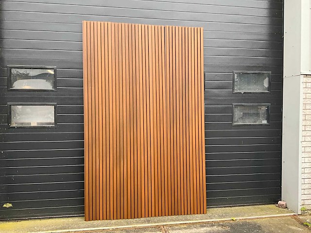 Composiet - gevelbekleding rhombusprofiel teak flower (20x) - afbeelding 4 van  12