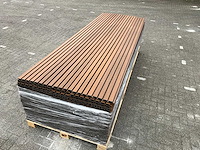 Composiet - gevelbekleding rhombusprofiel teak flower (20x) - afbeelding 1 van  12