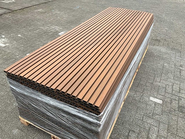 Composiet - gevelbekleding rhombusprofiel teak flower (20x) - afbeelding 7 van  12