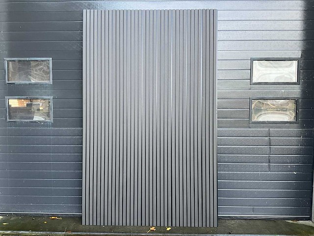 Composiet - gevelbekleding rhombusprofiel zwart (135x) - afbeelding 9 van  10