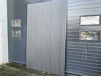 Composiet - gevelbekleding rhombusprofiel zwart (135x) - afbeelding 10 van  10