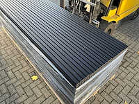 Composiet - gevelbekleding rhombusprofiel zwart (22x) - afbeelding 9 van  12