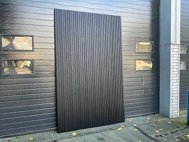 Composiet - gevelbekleding rhombusprofiel zwart (22x) - afbeelding 11 van  12