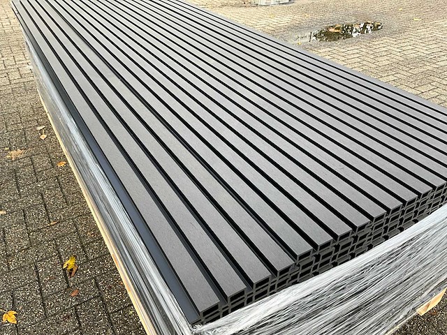 Composiet - gevelbekleding rhombusprofiel zwart (50x) - afbeelding 4 van  11