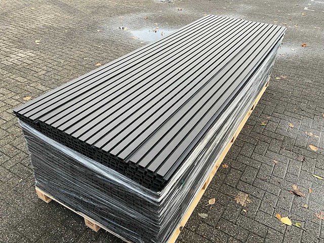 Composiet - gevelbekleding rhombusprofiel zwart (50x) - afbeelding 6 van  10