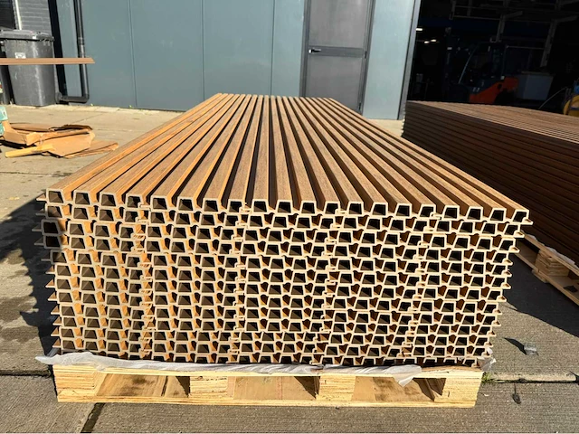 Composiet gevel plank (30x) 2900mm - afbeelding 8 van  22