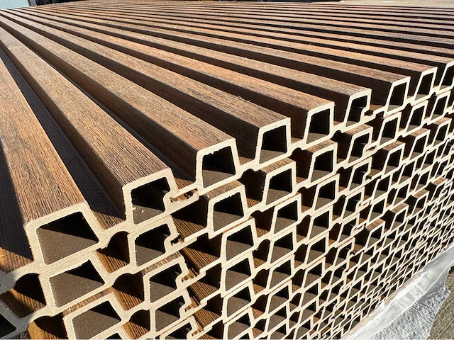 Composiet gevel plank (30x) 2900mm - afbeelding 16 van  22