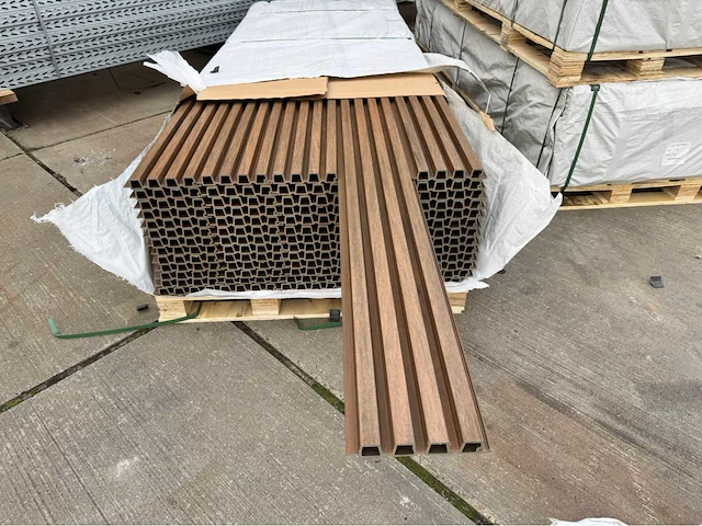 Composiet gevel plank (65x) 2900mm - afbeelding 19 van  22