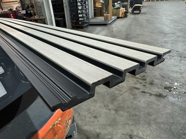 Composiet gevel plank antique black (70x) - afbeelding 5 van  14