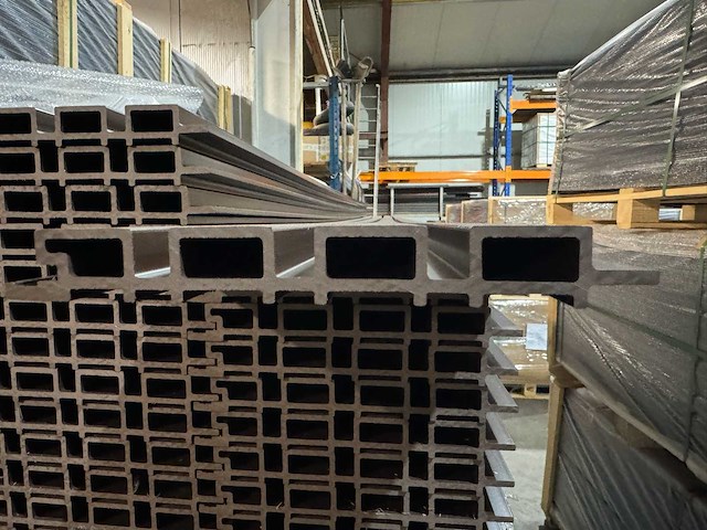 Composiet gevel plank (brown) (30x) - afbeelding 3 van  19