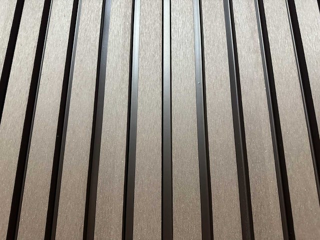 Composiet gevel plank (brown) (30x) - afbeelding 13 van  19