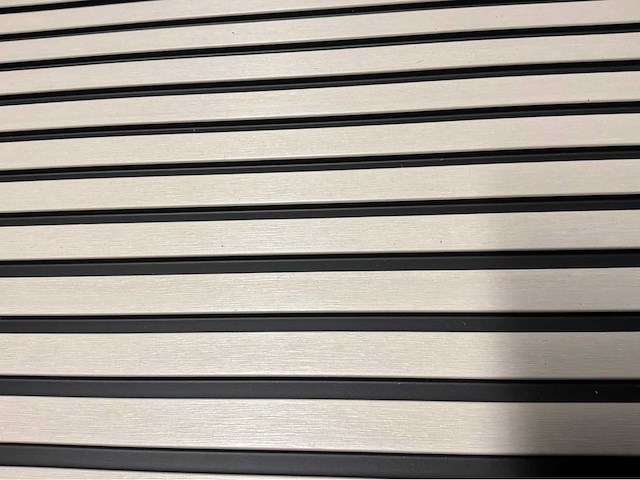 Composiet gevel plank (oak -black) (120x) - afbeelding 6 van  6