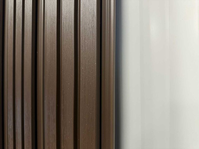 Composiet gevel plank (sandelwood) (60x) - afbeelding 9 van  9